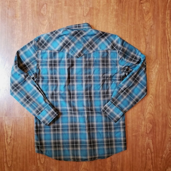 Pendleton Frontier long sleeve button up plaid - Picture 5 of 5